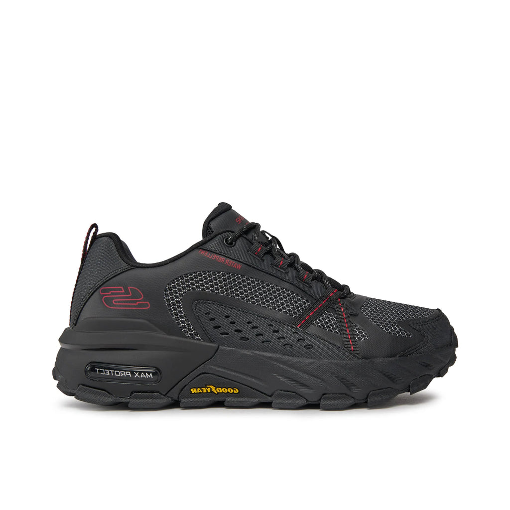 Skechers Max Protect – 237303-BKRD – Black/Red