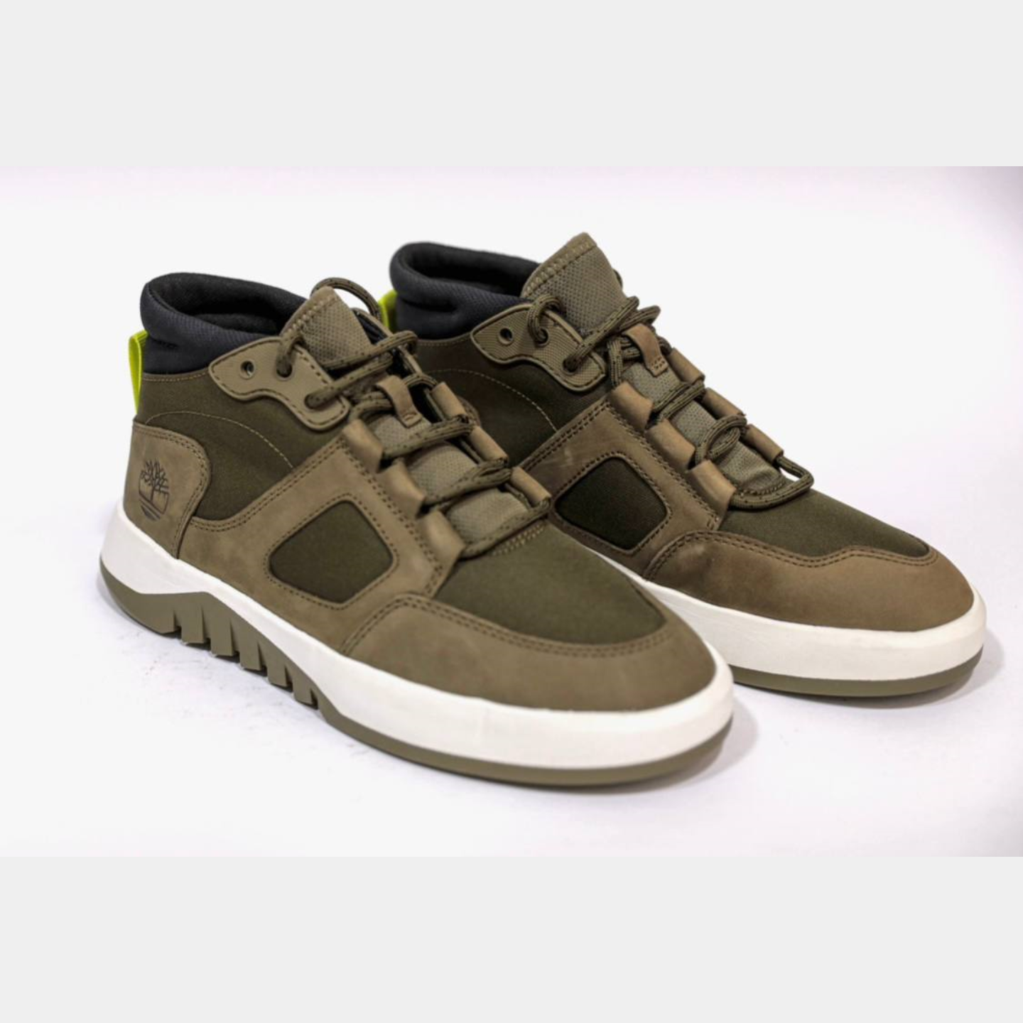 Timberland – Men’s Casual Mid Sneakers – A2MVG