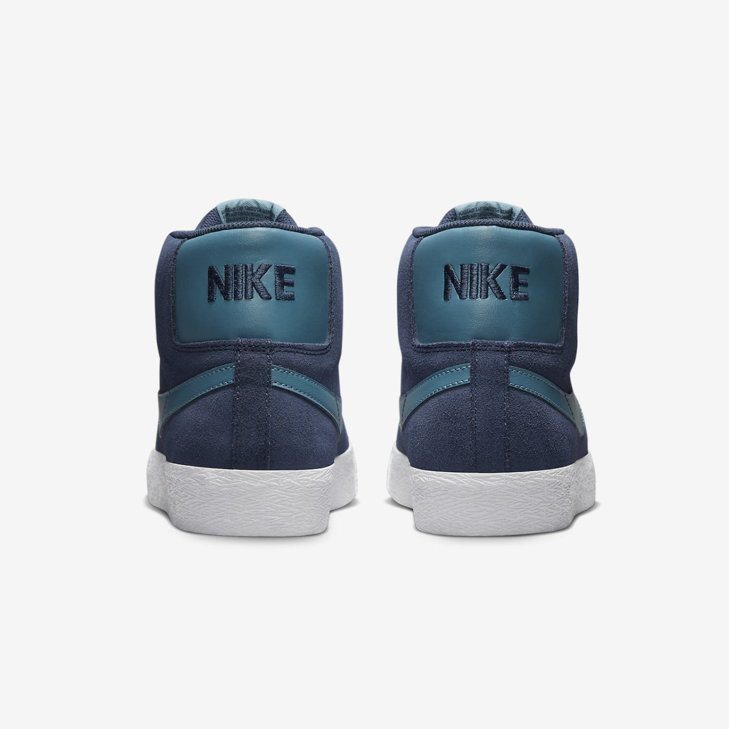 حذاء نايكي إس بي زووم بليزر ميد الرياضي – FD0731-400