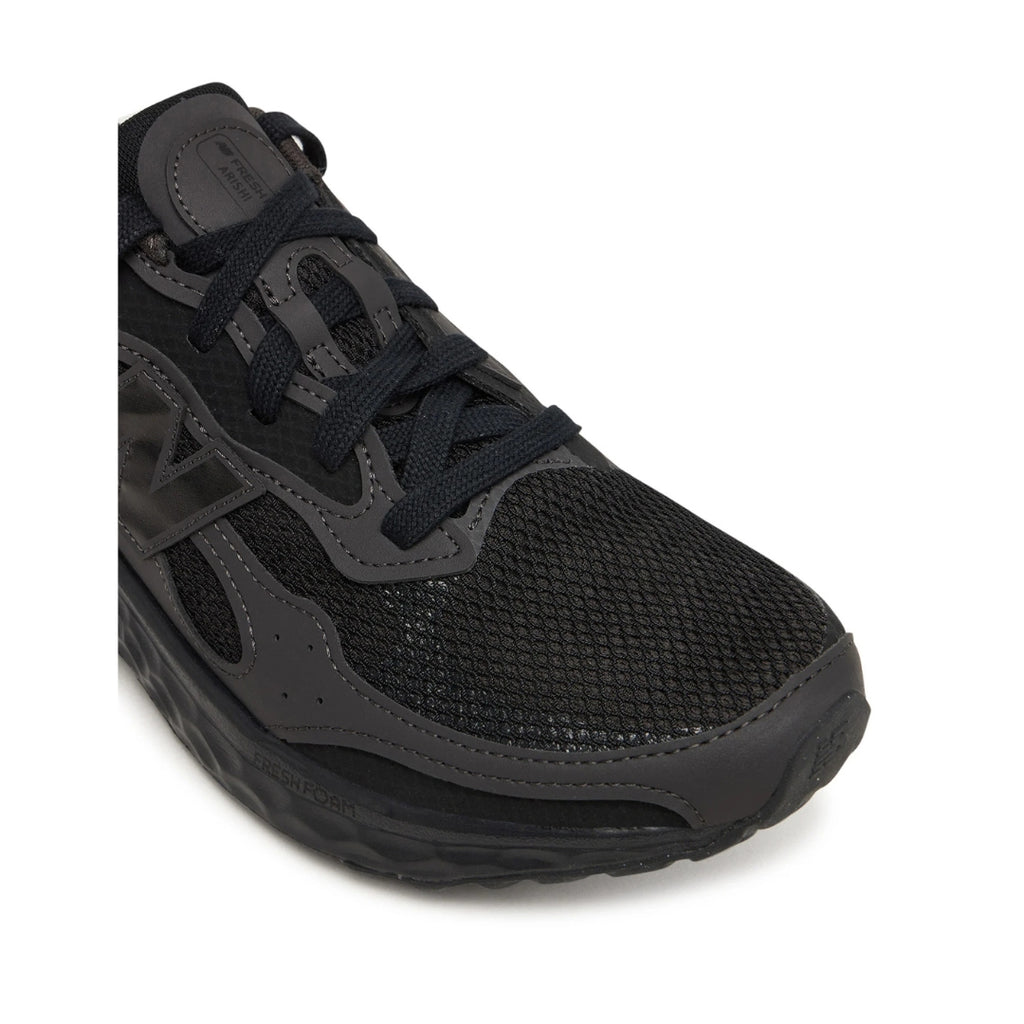 New Balance Fresh Foam Arishi v4 – MARISTX4 – Black / Black Cement