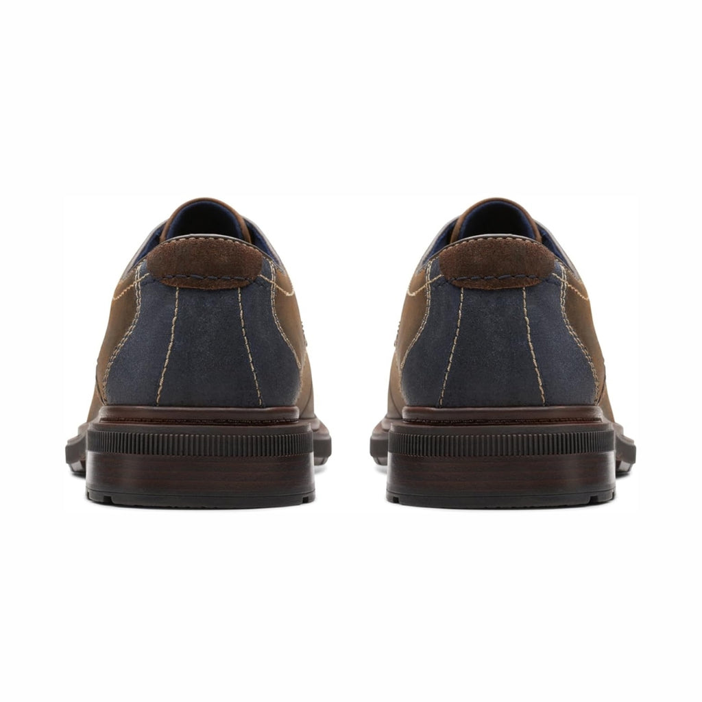 Clarks Burchill Derby – 261769287 – Beeswax Leather / Navy