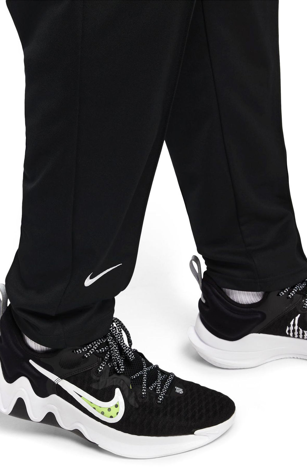 Nike Dri-FIT Basketball Pants – DH6749-010 – Black / White
