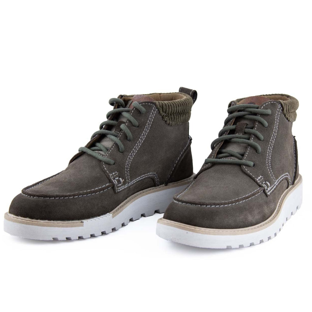 Clarks Barnes Mid Oxford Boot – 261673137 – Cola Suede / Dark Brown