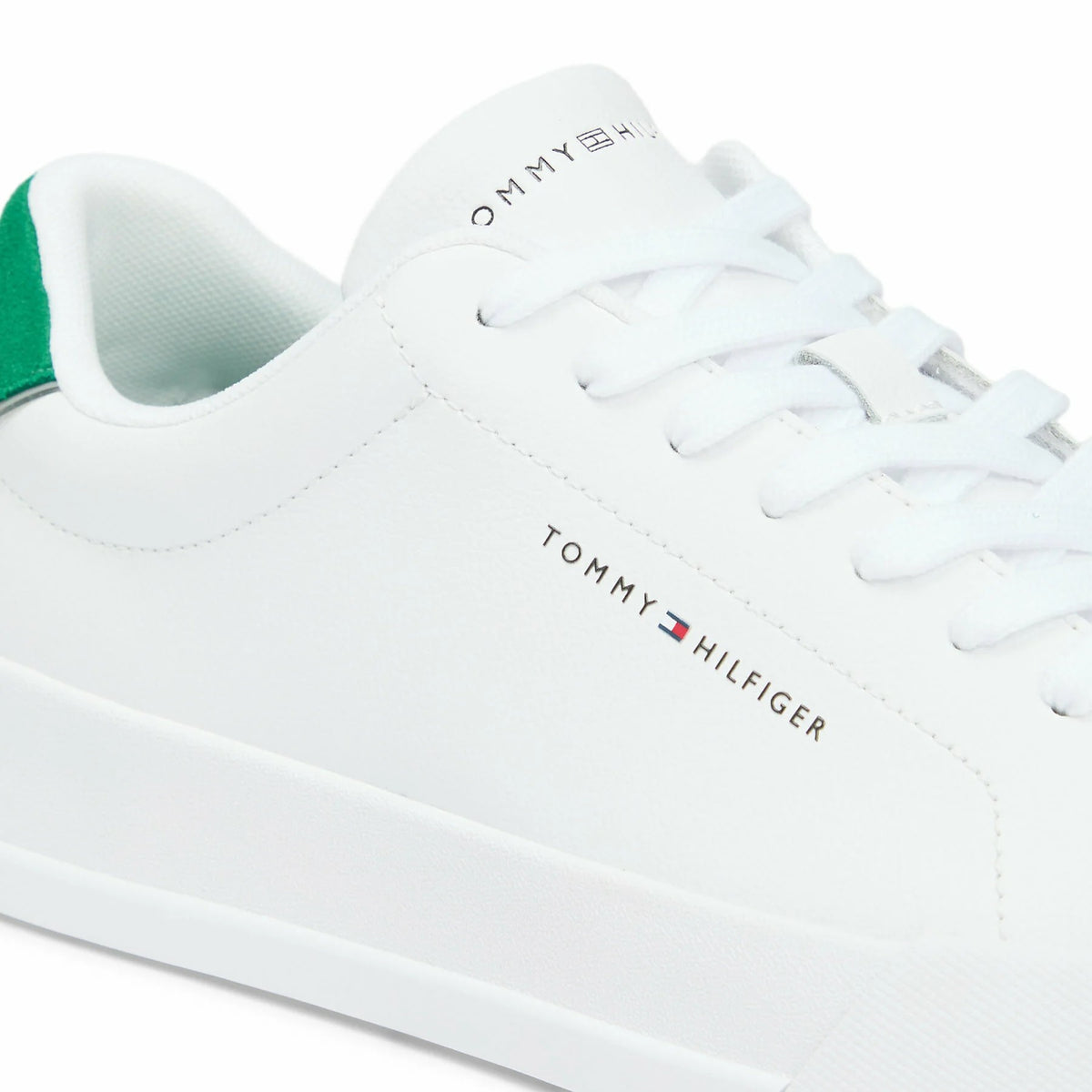 Tommy Hilfiger TH Court Leather Detail Essential – FM0FM05367 – White / Avalon Green