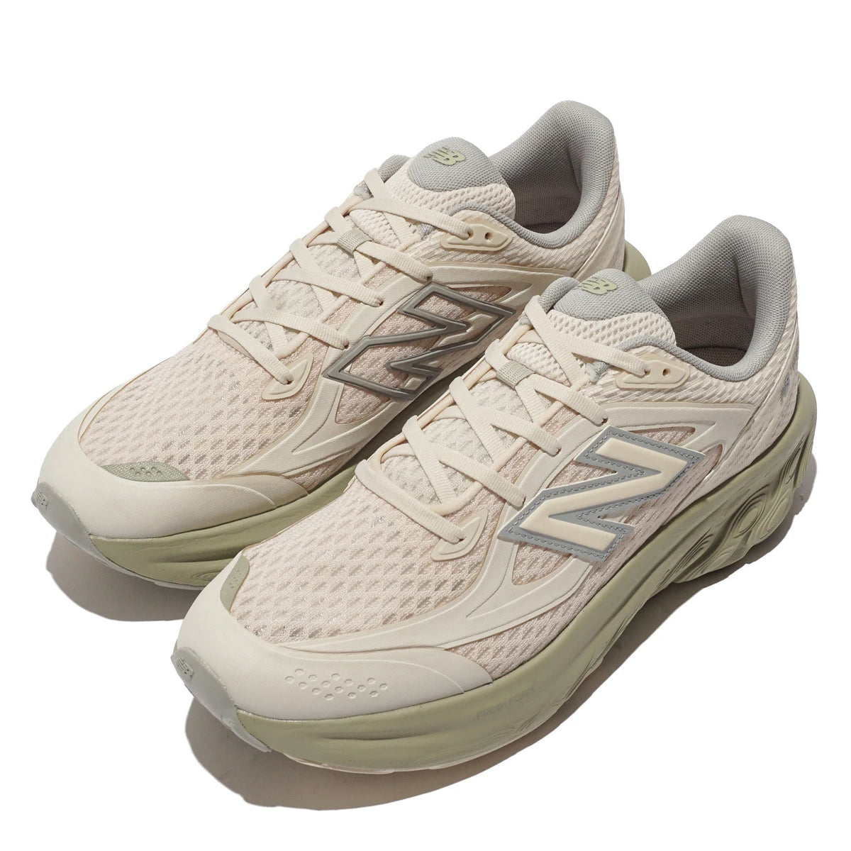 New Balance Fresh Foam X Trainer Shoes – UTRNWA – White/Angora