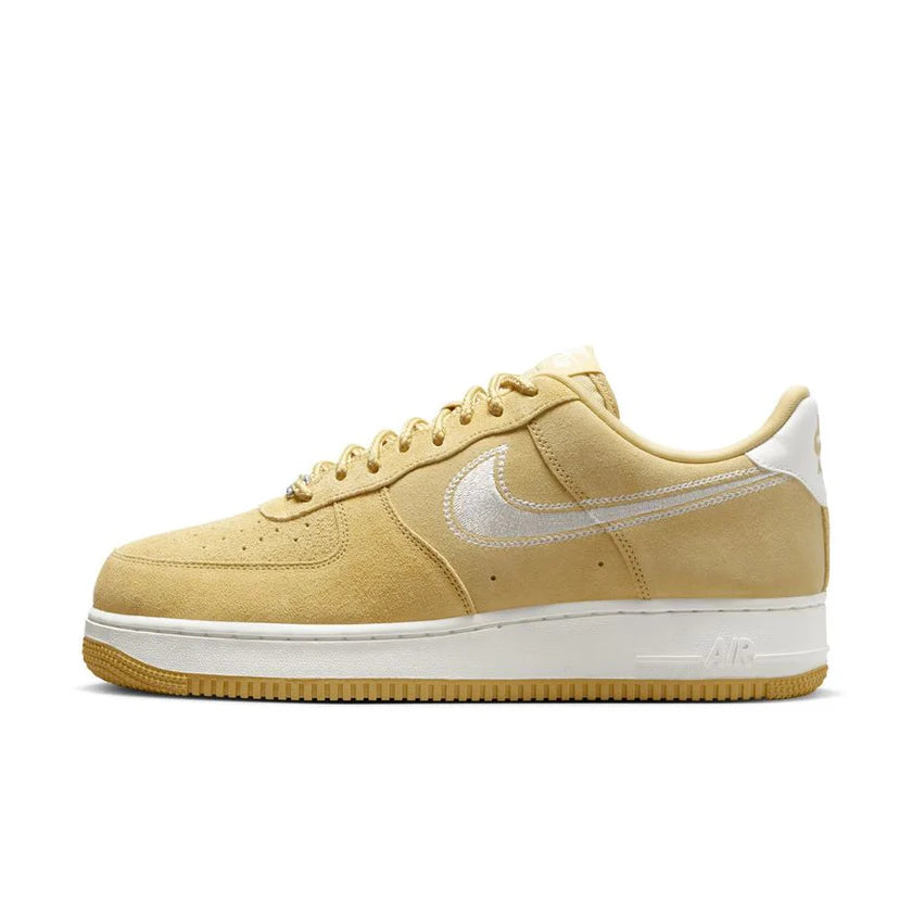 Nike Air Force 1 ’07 LV8 Men’s Casual Sneaker – HJ4465-700 – Buff Gold/White