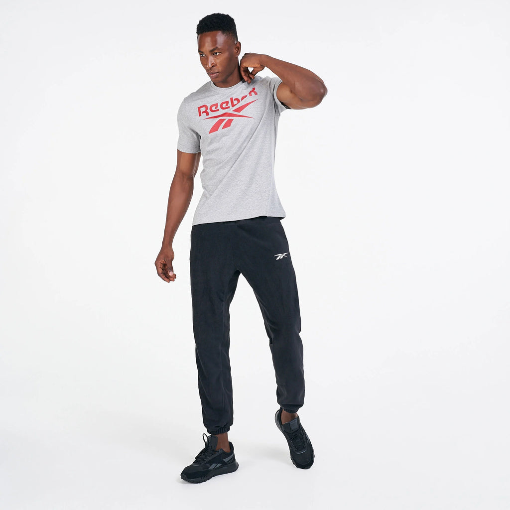 Reebok Graphic Series Stacked T-Shirt – FP9153 – Medium Grey Heather
