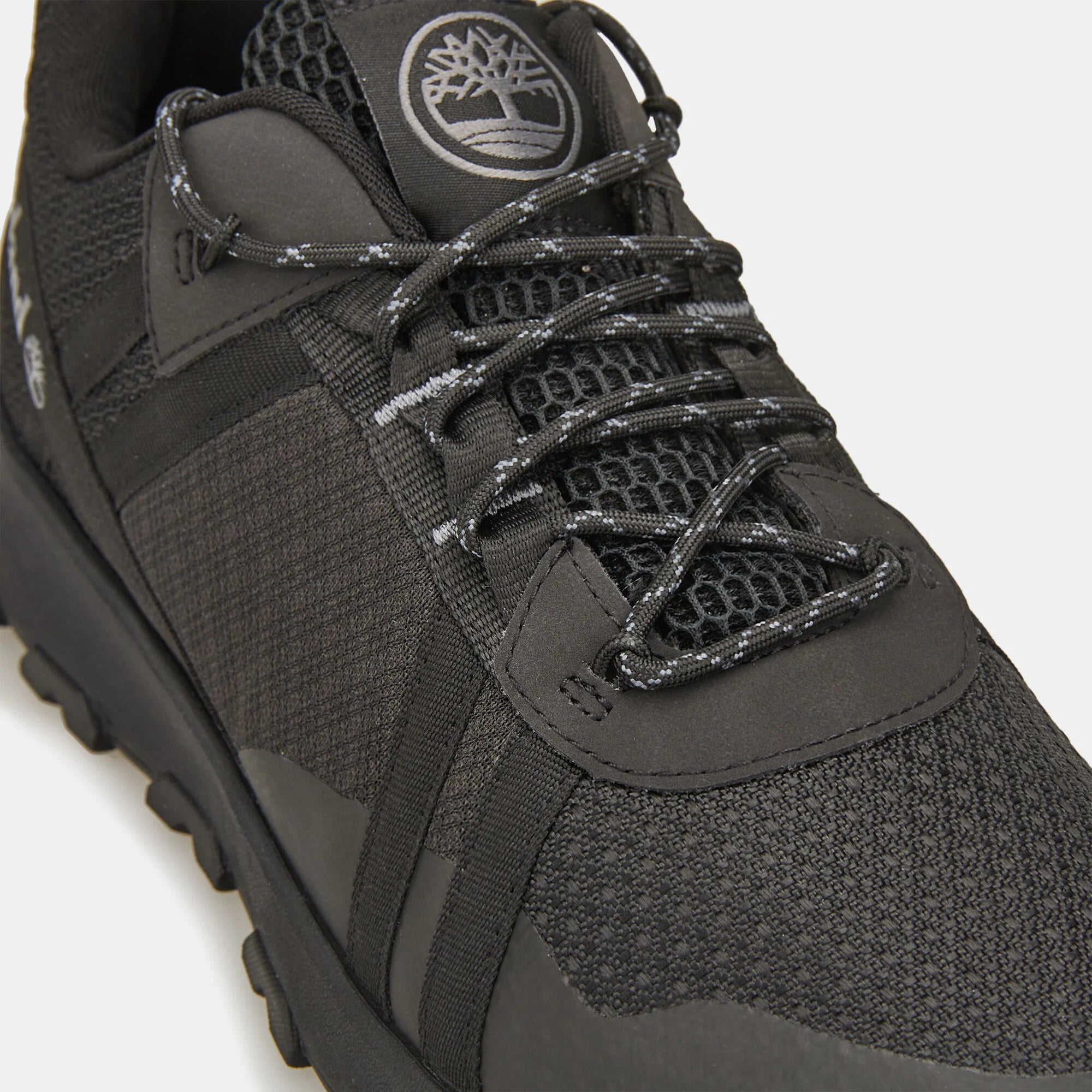 Timberland Winsor Trail Low Lace-Up Sneaker – TB0A6BS1EK9 – Black