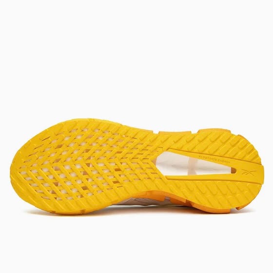 Reebok FloatZig 1 Running Shoes – 100212133 – Chalk / Sand / Golden Haze