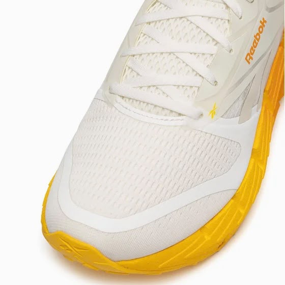 Reebok FloatZig 1 Running Shoes – 100212133 – Chalk / Sand / Golden Haze