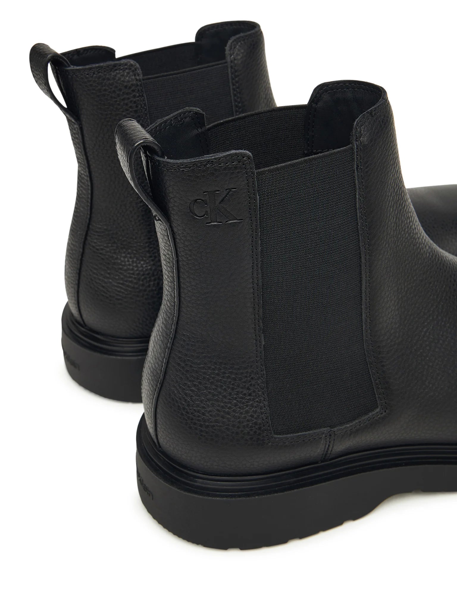 Calvin Klein Chelsea Leather Boots – YM0YM01374 – Black