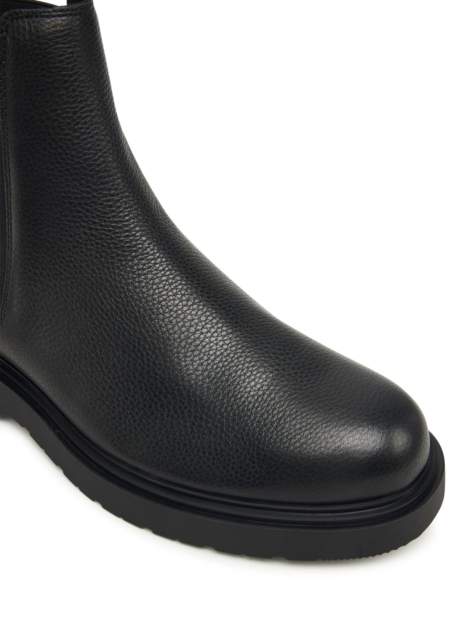 Calvin Klein Chelsea Leather Boots – YM0YM01374 – Black